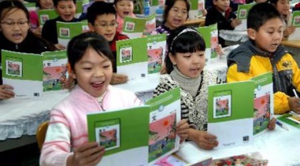 "Je veux aller à l'école!": à Pékin, la complainte des enfants de migrants