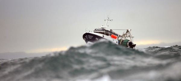 Un navire chavire à Hiva Oa, l’équipage sauvé par une pirogue