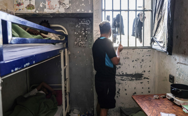 Prisons: le nombre de détenus en France atteint un record absolu en novembre, à 72.809