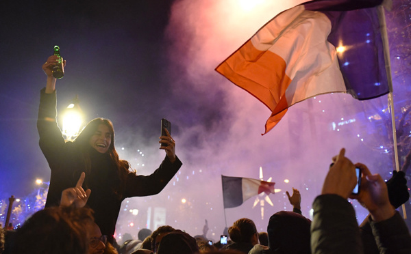 Mondial: liesse en France après la victoire des Bleus