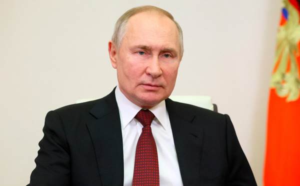 Poutine préside en visioconférence le départ d'un navire équipé de missiles hypersoniques