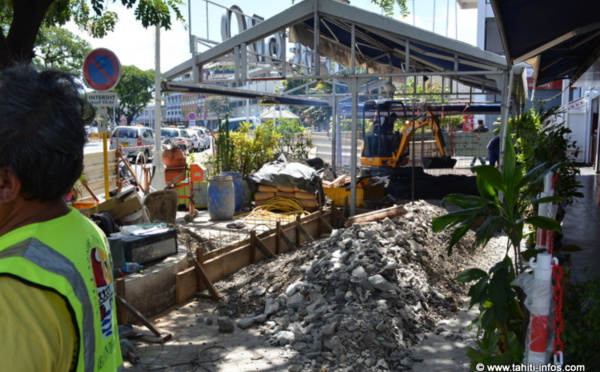 Le Rétro en travaux : le trottoir du Front de mer rendu aux piétons dès vendredi