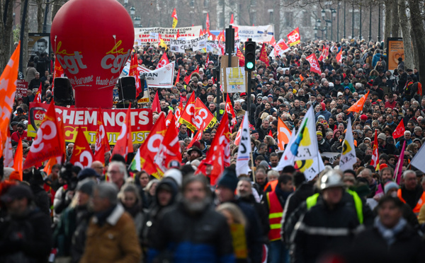 Retraites: les syndicats revendiquent une mobilisation en hausse