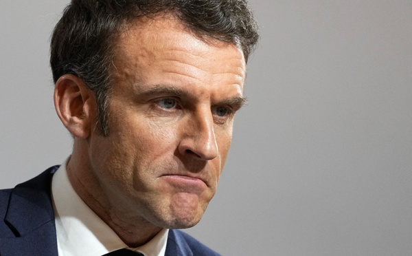 Macron souhaite que la réforme "puisse aller au bout de son cheminement démocratique dans le respect de tous"