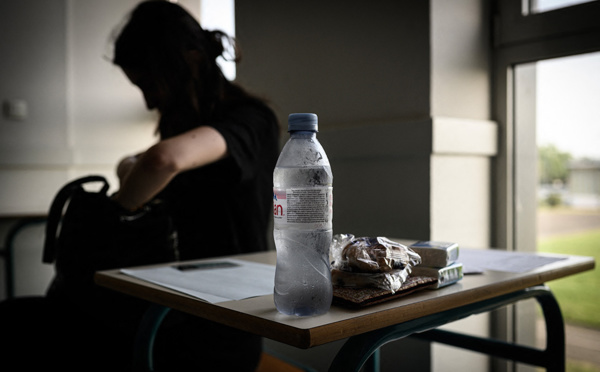 Coup d'envoi du bac pour 536.000 lycéens, émaillé de mobilisations sur les retraites