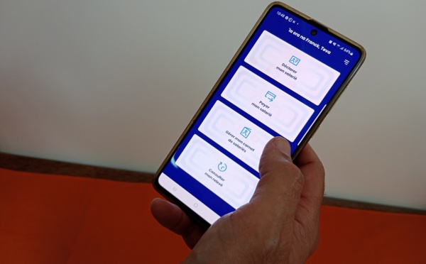 Tīteti 'ohipa, l'application mobile qui remplace les chèques service aux particuliers