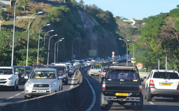 Des ateliers pour une stratégie contre la "congestion routière"