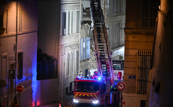 Immeuble effondré à Marseille: après les secouristes, place aux enquêteurs