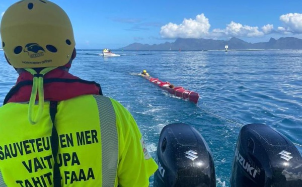 ​En exercice, la FEPSM tombe sur un va'a en difficulté