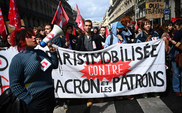 Retraites: 12e round dans la rue, avant le verdict constitutionnel