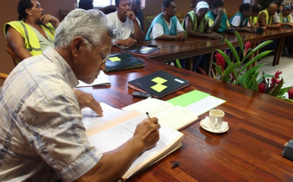 Bora Bora : 38 agents intègrent la Fonction publique communale