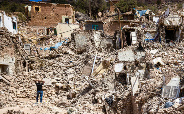 Maroc: des survivants "revenus d'entre les morts" racontent le séisme