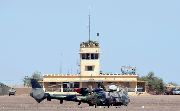 Mali: l'avion qui s'est écrasé samedi à Gao appartenait à l'armée malienne