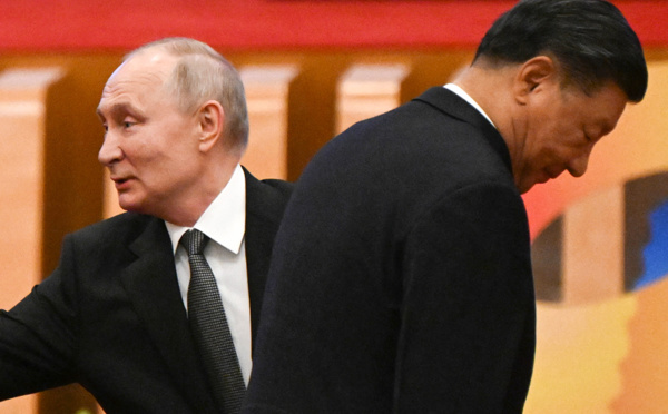 Les conflits dans le monde "renforcent" le lien Moscou-Pékin, selon Poutine