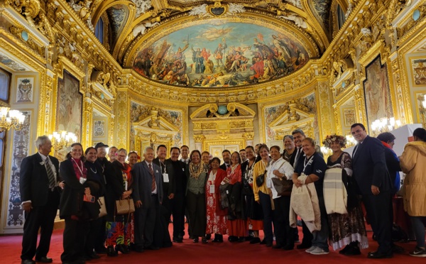 ​Le tout-politique du fenua a rendez-vous à Paris