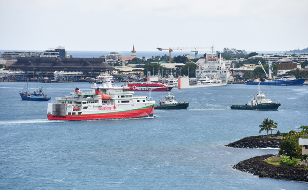 Coup de force au port de Papeete