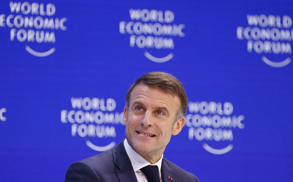 A Davos, Macron appelle l'Europe à s'armer en 2024 face à "l'accélération" du monde