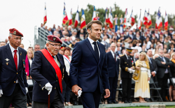 Débarquement : Macron salue "l'esprit de sacrifice" et les victimes civiles de la "liberté"