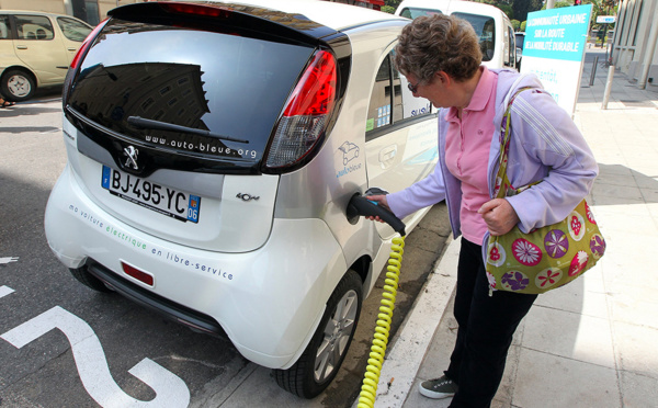 Après Washington, l'UE annonce des taxes sur les véhicules électriques chinois
