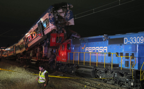 Chili : une collision entre deux trains fait deux morts et plusieurs blessés