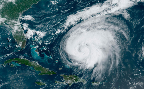 La tempête Ernesto devient un ouragan, s'éloigne de Porto Rico