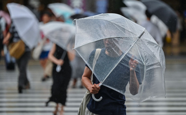 Le Japon se prépare à l'arrivée d'un nouveau typhon