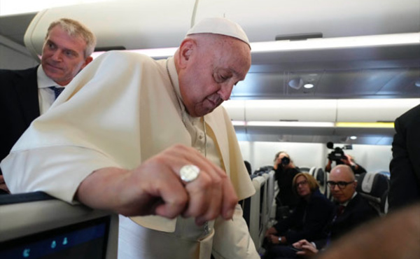 Le pape en Indonésie, première étape d'une tournée marathon en Asie-Pacifique