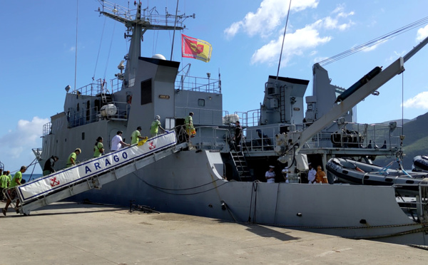 L’Arago dit adieu à Nuku Hiva, son île marraine