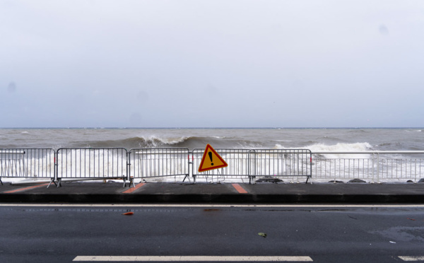 Fin de la vigilance rouge "fortes pluies et orages" en Guadeloupe, annonce Météo France