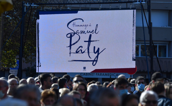 Minute de silence dans les collèges et lycées pour Samuel Paty et Dominique Bernard