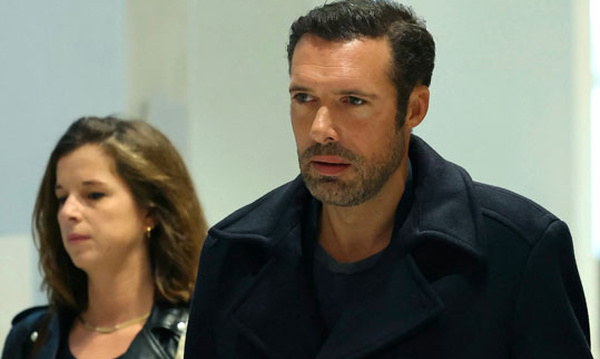 Agressions sexuelles: Nicolas Bedos condamné à six mois sous bracelet électronique