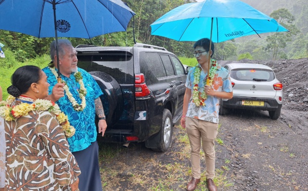 Le gouvernement en visite à Papara