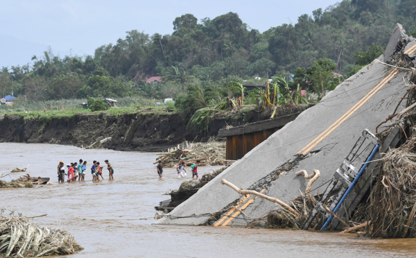 Tempête Trami aux Philippines: le bilan atteint 110 morts