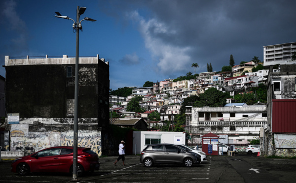 Martinique: le couvre-feu prolongé sur Fort-de-France et sa périphérie