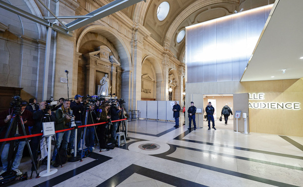 Ouverture du procès de huit personnes jugées après l'assassinat de Samuel Paty