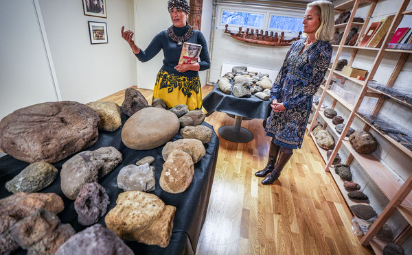 Le musée Kon-Tiki en Norvège restitue des restes humains à l'île de Pâques