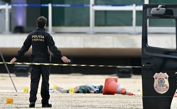 Soupçons d'"acte terroriste" après l'attaque manquée à Brasilia