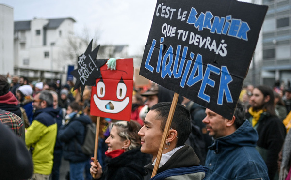 Pays de la Loire: plus de 3.000 manifestants contre des coupes dans les subventions à la culture