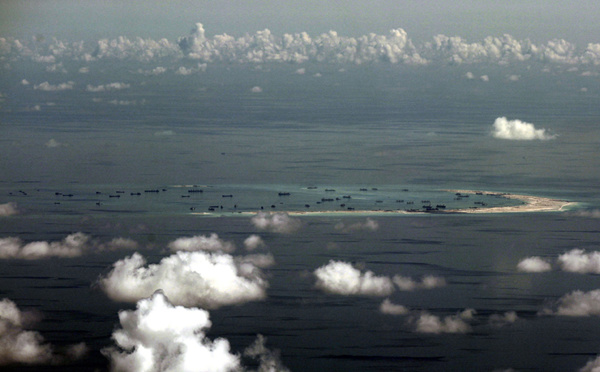 Pékin estime "avoir le droit" de prendre le contrôle d'îles en mer de Chine du sud