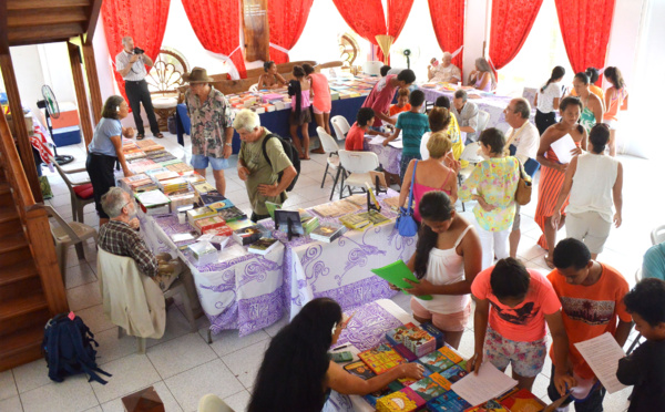 Après Raiatea, le Salon du livre arrive à Taravao