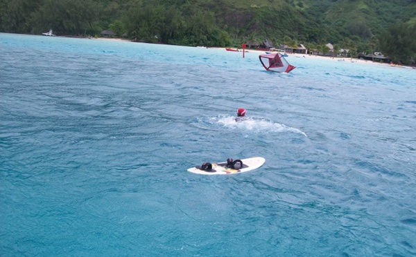 Interpellé dans la "zone interdite" un kitesurfeur de Moorea ira au tribunal