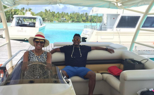 Le footballeur Samuel Eto'o en lune de miel à Bora Bora