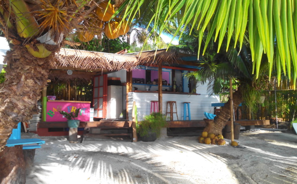 Raiatea : Le Snacki'es Natura Food Plage un nouveau snack engagé dans le zéro déchet