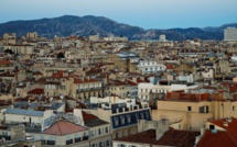 Marseille, "cité phocéenne" fondée par des Grecs, perd son consulat... de Grèce