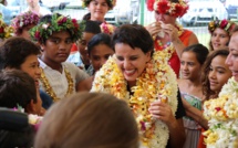 Najat Vallaud-Belkacem au collège de Papara