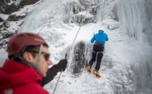 Dans le Doubs, une station de ski se dote d'une cascade de glace artificielle