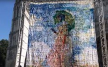 Un tableau de Monet transformé en tricot géant fait le buzz