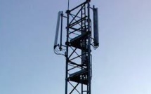 Canada: enquête sur le vol d'une tour téléphonique de 20 mètres de haut