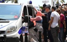 À Cannes, la police empêche une baignade en burkini organisée par Rachid Nekkaz