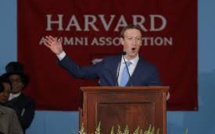 Treize ans après, Zuckerberg enfin diplômé de Harvard